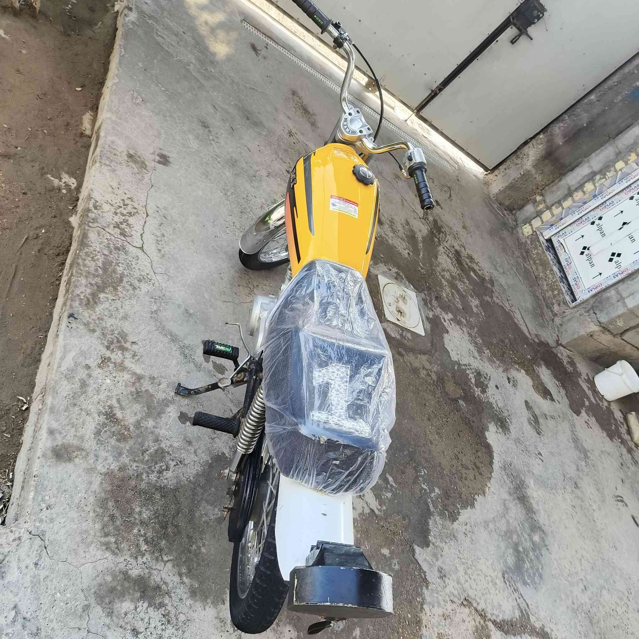 ألسلا عليكم نامة تعمير للبيع شاصي أرشة مديل 21اوراق سكنر مكينة شلامچة 23شرط شلعة ومعدل وفصلة شگد متريد دراجة واضحة نضافتها ميحتاج احجي بيها تانكي وصفاحيات نامة بلاد البارحة شديتة سبايدر طياري صالنصة باكستاني دراجة نصبة تخبل مكاني حلة للأستفسار اتصل ‏‪***********‬‏.
