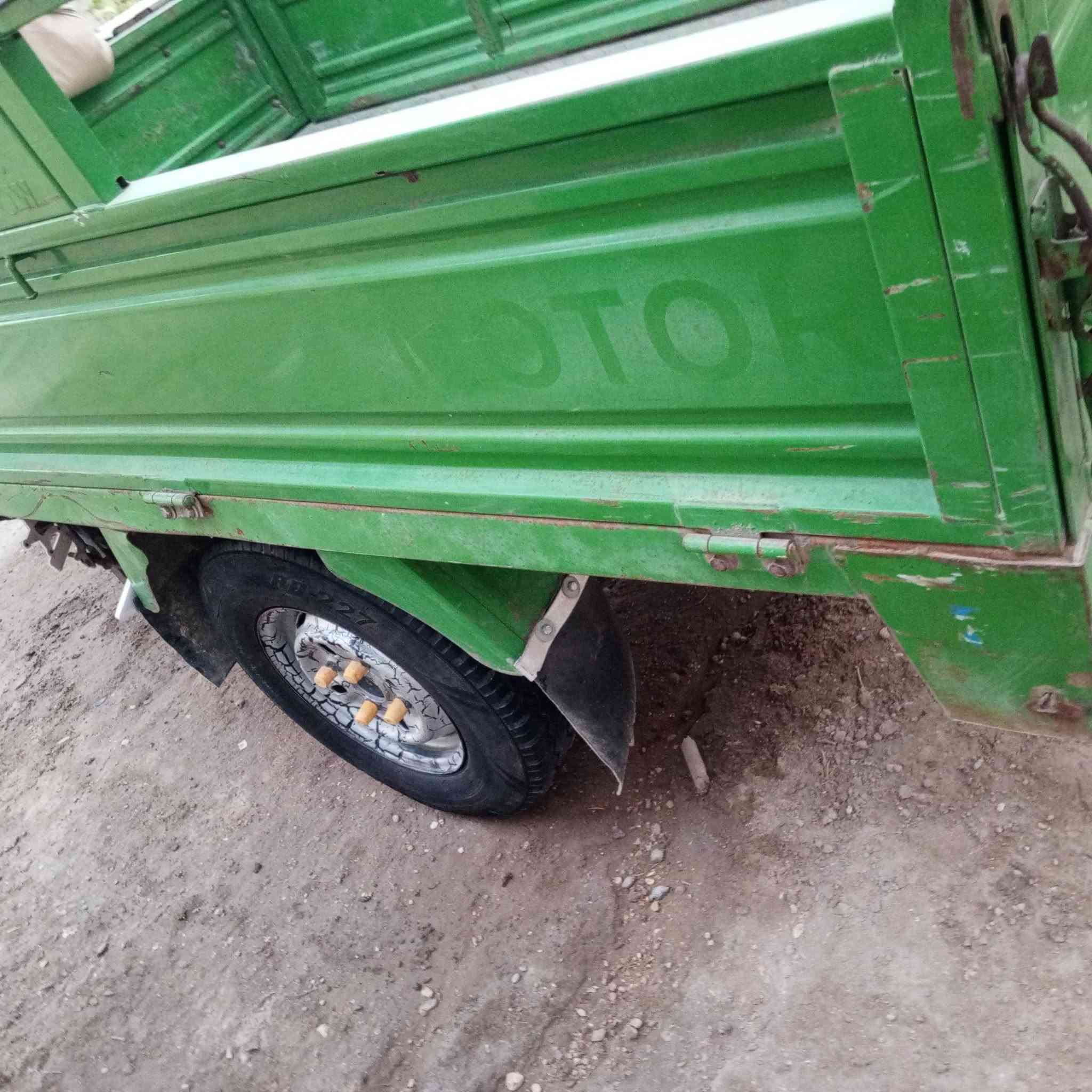 سلام عليكم ستوته البيع موديل 20 وراق كمله صواليه  كهربيات كله جديد دبلات جديد ختم تيرات جديد كسن مكفوال شاصي مكفوال كمله تصعد شارع كبل ستوته خير من الله  ماتعوبه   حله من البصوره تعال شوف السعر  ?مليون و 700     🤫***********  (  وبيه مجال الطبين ❤️‍🩹شراي  بيه خير دالل
