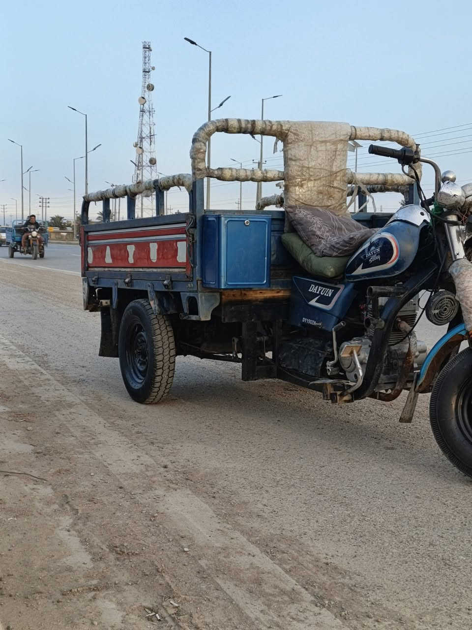 سلام عليكم هاي لستوته للبيع موديل 18 اوراق صولي 
العنوان كوت حي لحكيم هاذه رقم***********
