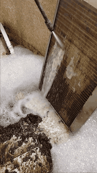 ,❄️عالم التبريد وتكيف ,❄️
تعلن ورشه الاخوين للتبريد وتكيف عن توفير خدمات تبريد وتكيف
صيانه الثلاجات والمجمدات والبرادات 
وتبريد السيارات 
*صيانه جميع أجهزه التبريد والتكيف(موقعي)
*🛠️❄️تنصيب وفتح جميع  سبالت❄️
تنضيف وغسل وادامه جميع سبالت 🛠️ *
*❄️شحن غاز اصلي وبضمان حقيقي ❄️
*⚙️يوجد كافه الادوات الاحتياطيه وبضمان
*وبسعار مناسبه جدا يوجد كادر متخصص👷👷
*غسل وتنصيب جميع مؤسسات الحكوميه والاهليه وبسعار مناسبه جدآ
#ماعليك سوى اتصال او مراسلتنه عبره ☎️ 
)***********

اللهم صلي على محمد وال محمد
