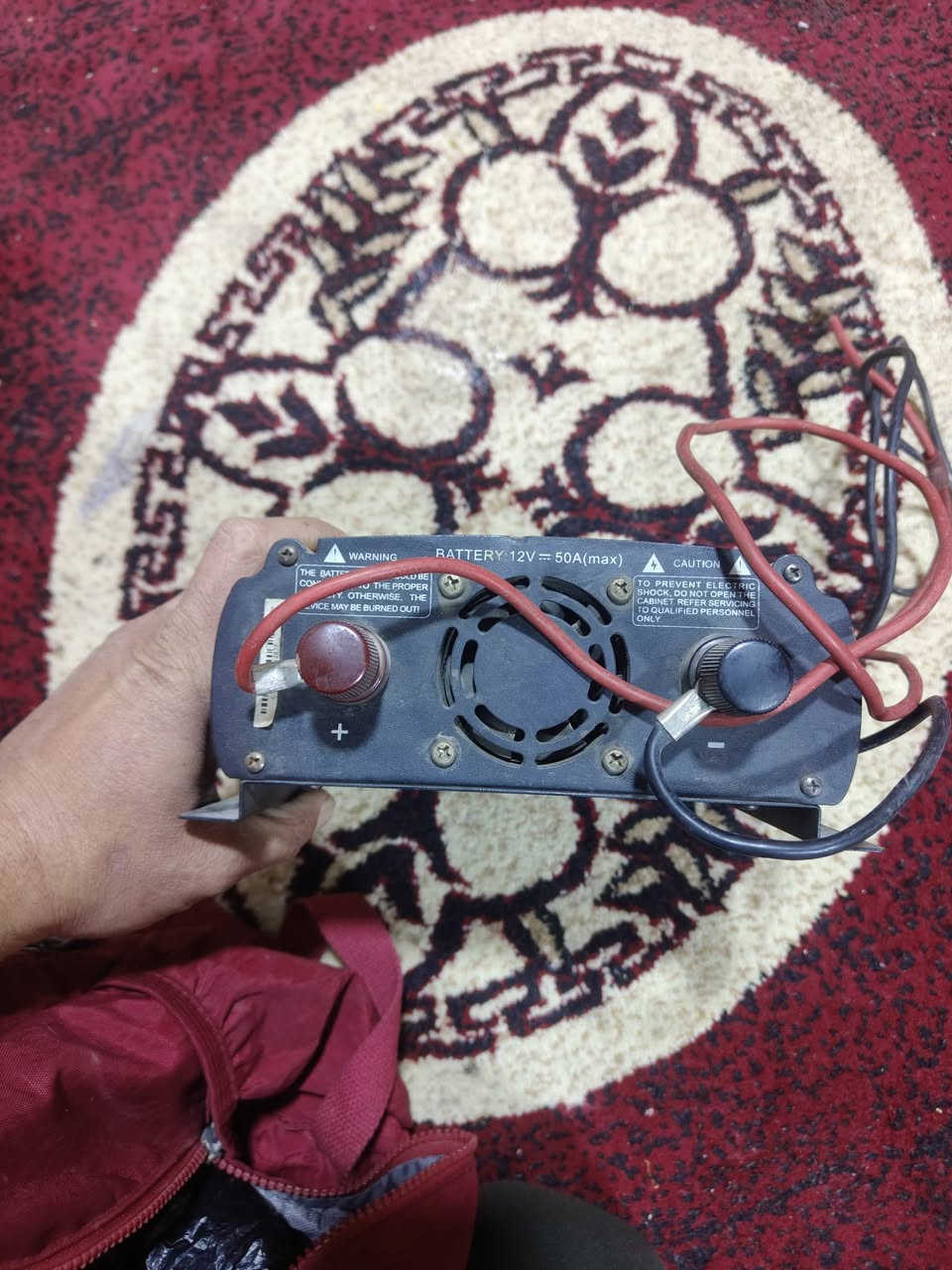 المضخم مستخدم شهر ٦٠
والعاكسه  ٤٠   حي صدام           ***********
