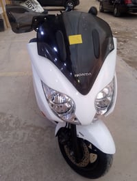 ‏السلام عليكم فورزه صفر 10ابيض صدفي شاشه ومسجل ام بي ثري مانع انزلق ال...