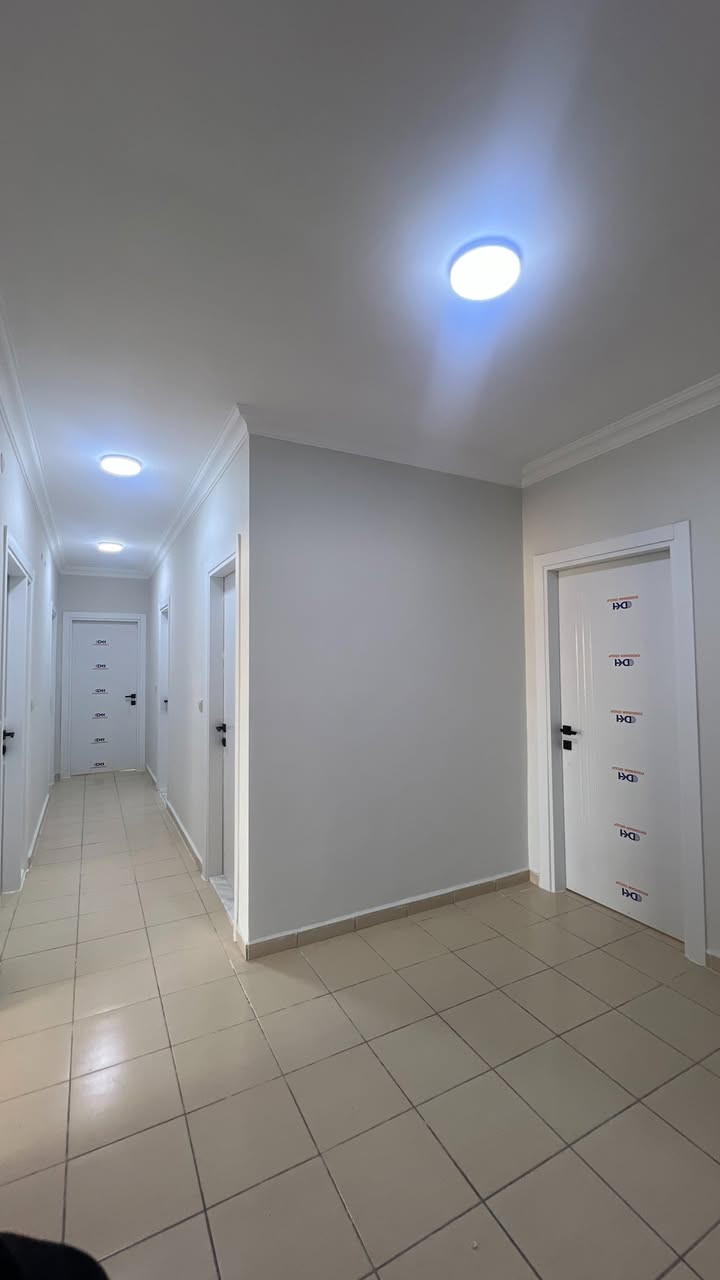 فرصة مميزة للسكن الراقي في مجمع افروستي – نوع B
شقة للبيع في مجمع افروستي
📐 المساحة: 168m
🏢 الطابق: 3
🌤 أطلالة شمال.شرق 
للمزيد من المعلومات:
0750 200 8118
0770 448 8118
