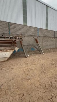 معمل يراني البيع/80 متر بل ساعه معمل جاهز كل غراظه ويا مكان بغداد جسر ...