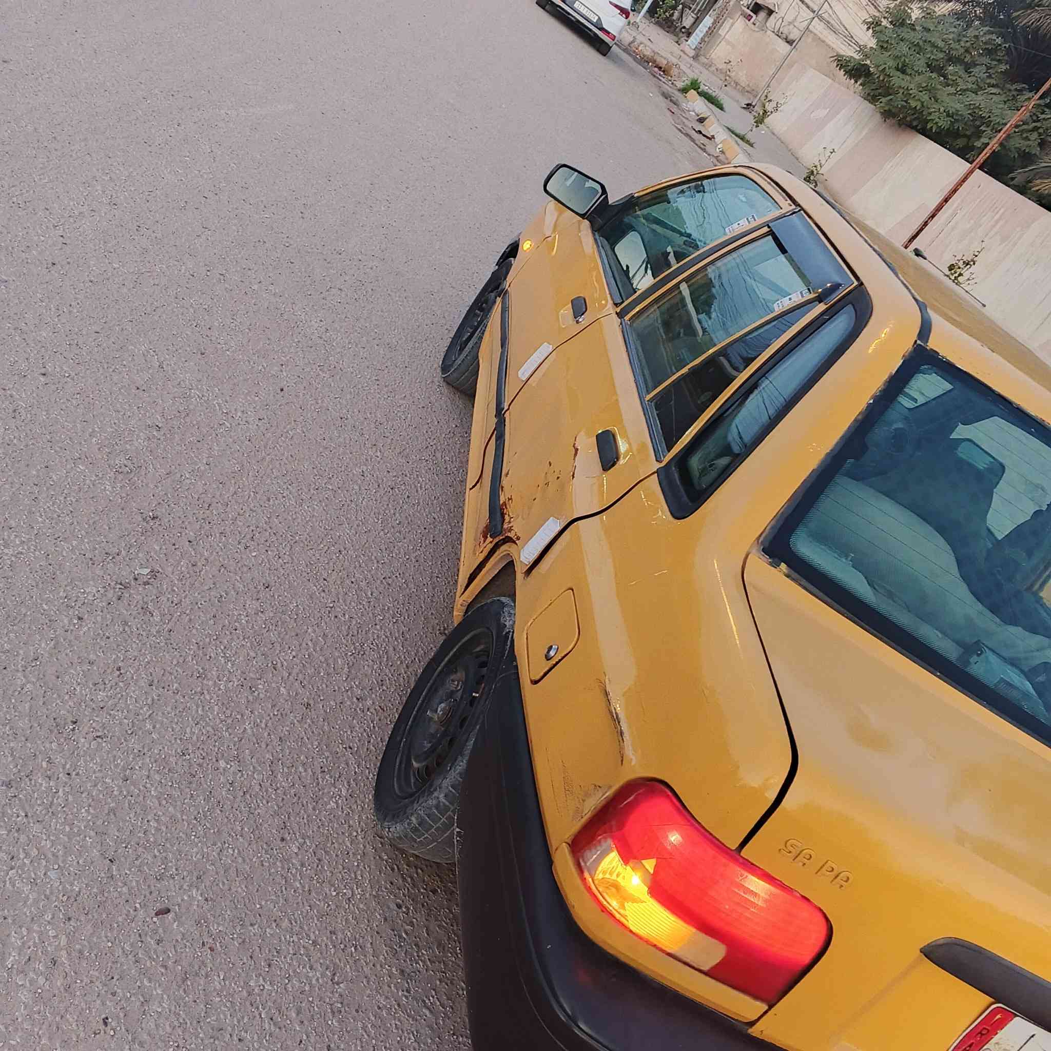 سلام عليكم سايبه موديل 13رقم الماني قادسيه سنويه استنساخ كهربائيات كله شغاله  شواصي انضاف  الكير 4يفلت  السعر 13 كربلاه حي العامل  ***********
