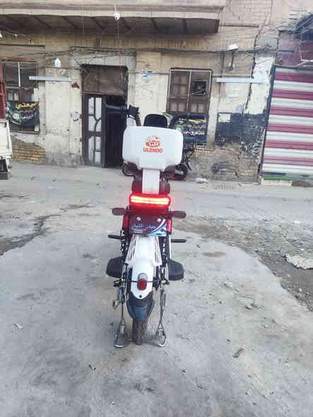 السلام عليكم درجة شحن حجم20 موديل 26 جديد زيرو استعمال قليل وصل شراء موجود ***********, سعر 400 عنوان بغداد ساحة الوثبة 5 بطاريات كبير دبل سرعه 70, لايت عالي ناصي
