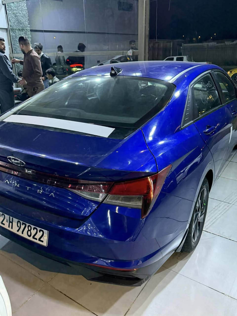 السلام عليكم حبايب 
رايدها ١٤٩ وبيها مجال للشراي 
مكان السياره بغداد زيونة ملعب الشعب
***********
النترا ٢٠٢٢ لون بحري 
حادث فقط نص البنيد صبغ 
كير محرك كفالة وضع الشركة بيها سونار والباقي شرط الفحص 
ماشية ٦٣
رقم اربيل باسمي 
مكينة ٢٠٠٠ دوش
بصمة 
تشغيل عن  ‏‎بـــ؏ـــد 
رادارات 
شاشه 
تحكمات ستيرن

وباقي المواصفات المعروفه
