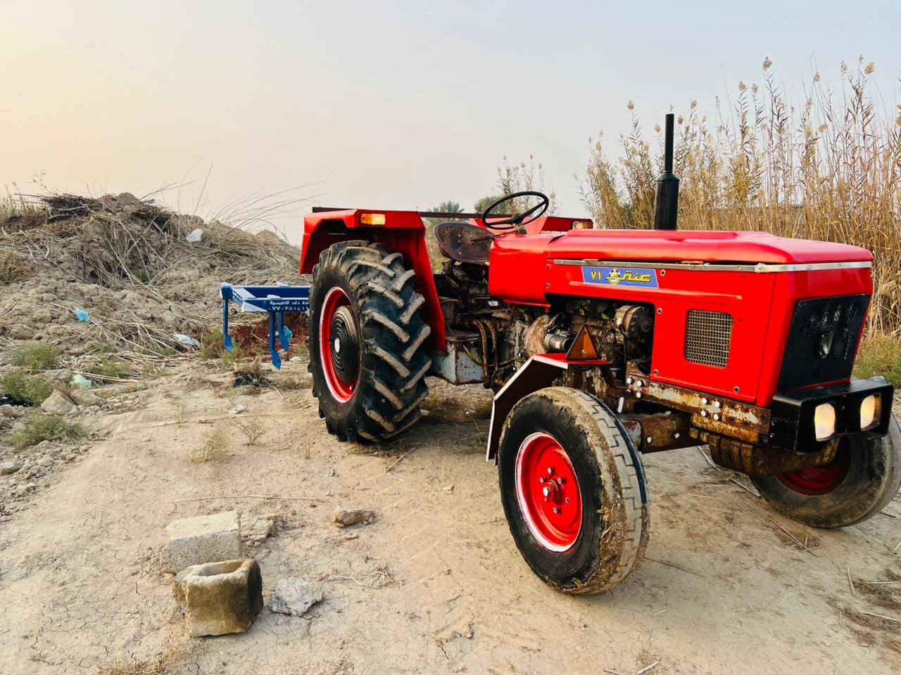 للبيع عنتر موديل 1986 مكينة جديدة بريك تخم ثكال امامي خلفي كهربائيات شغاله باتري جديد نكره سلف كير ومحرك واكسن وجهاز هودرليك مكفولات مكينة جديدة خير من الله أي نقص ما بيه السعر 3500 قفل المكان بابل قرب الخط السريع للأستفسار ***********
