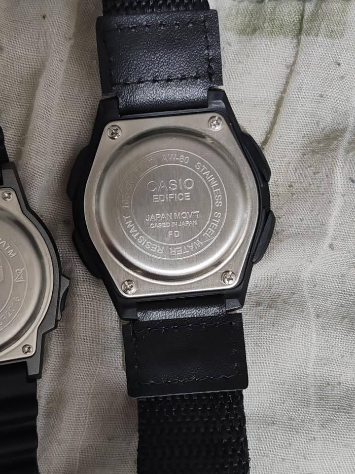 كاسيو وسكيمي
قطع نظيفه نظافه تامه

كلهة شغاله 

دبل تايم 

منبه اناره 

خزن ارقام 

منفذ تاريخ يومي شهري 

الحجز خاص 

موجود توصيل 

السعر 25 شامل التوصيل وبالعافيه


**إذا كنت صاحب هذا الإعلان وتريد حذفه لأي سبب، رجاءا أرسل رسالة إلى الدعم الفني**