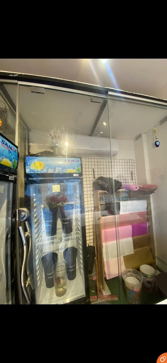 #للبيع
واجهيه جام خانه سلايت 
ارتفاع 260
عرض 220
بيع مستعجل جام خانه نضيفه وجديده 
شخط ما بيه مثل ما موضح بلصوره  ( السعر 150 )
العنوان السماوة ال باني
محل #زهور_اتلانتس_روز  قرب الحسينية ال باني


**إذا كنت صاحب هذا الإعلان وتريد حذفه لأي سبب، رجاءا أرسل رسالة إلى الدعم الفني**