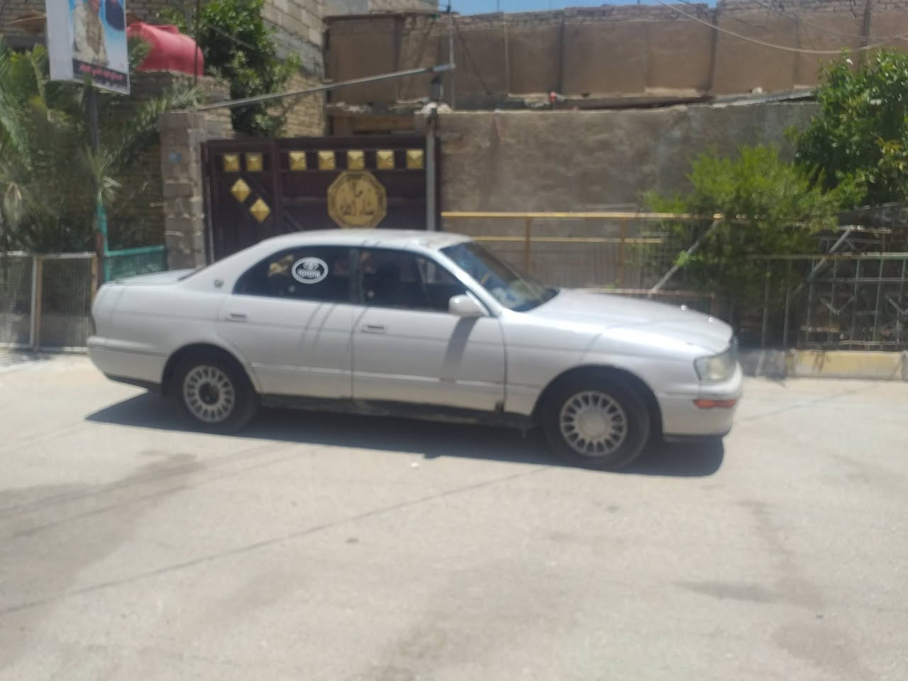 #بيع_مستعجل
سيارة سوبر كراون ( بطة ) رقم بغداد بأسمي تحويل ثاني يوم موديل ١٩٩٢ مكاني كربلاء رقم الموبايل : *********** قفله ٢٥ ورقة.
