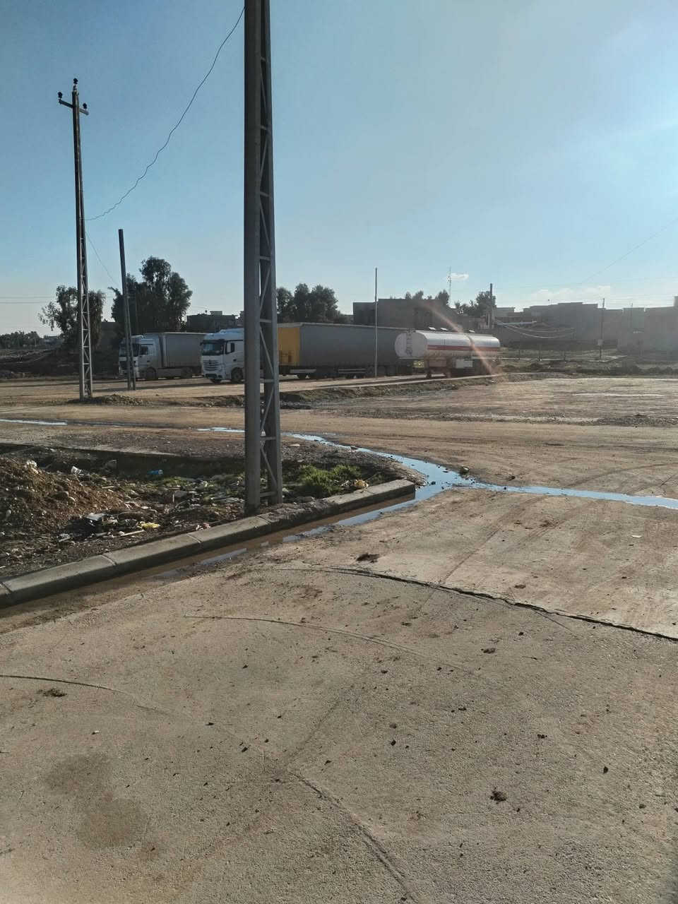 هيكل للبيع القوسيات قرب كلية الحياة
مجمع المرشد
يبعد عن شارع دهوك 150 متر
مساحة 145متر مع خدمات كامله ماي كهرباء تبليط
ستفسار *********** وتساب
