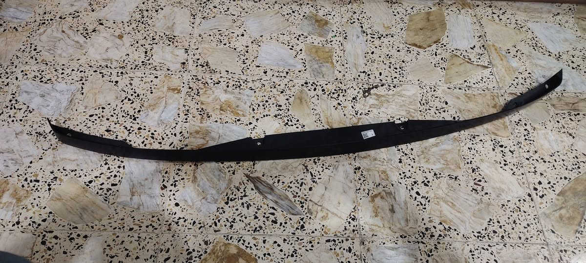 السلام عليكم جواكيج ايراني طيبه +لحي دعاميه جدد. الباقي مروحه مستعمله +وياله زوج مستعمله للبيع السعر ب50 الف كلهن مكاني بالزعفرانيه ***********
