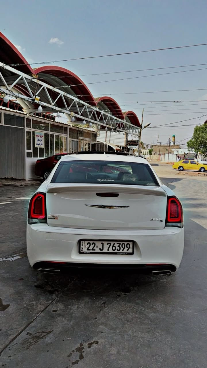 السلام عليكم
اوباما 2020 
الضرر جانبي
فول مواصفات
محرك 5700
رقم اربيل تريد مداور تريد وكالة
السعر 250
مكان السياره الديوانية
للاستفسار ***********
