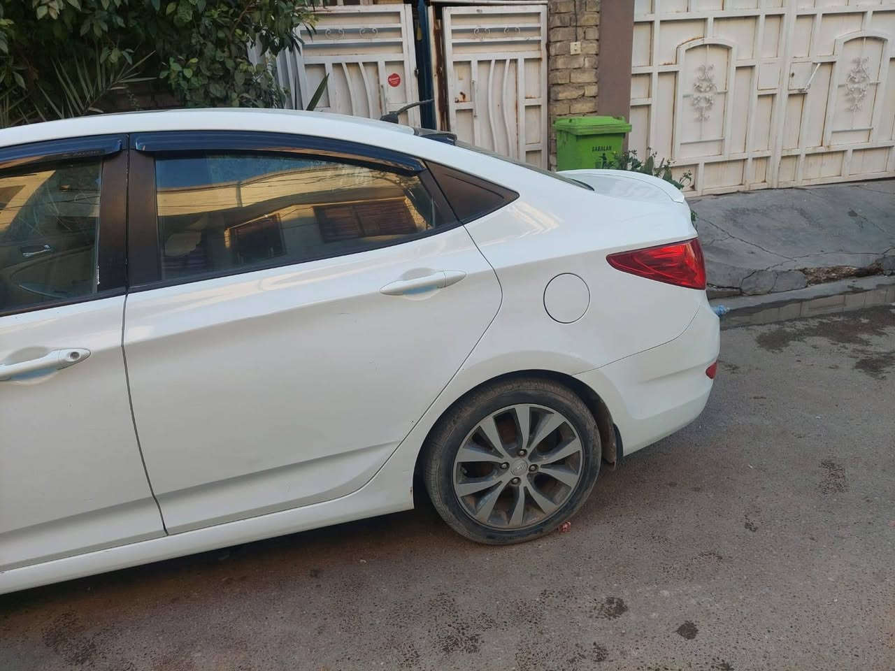 السلام عليكم ورحمة الله وبركاته
مكلف بالنشر @ مكلف بالنشر 
اكسنت 2014خليجي السيارة نظيفة وخير من الله مكان السيارة بغداد حي الجامعة للتفاصيل ومعرفة المزيد الاتصال على صاحب السيارة ***********
علما السعر المطلوب 115$ وبيها مجال أن شاءالله
