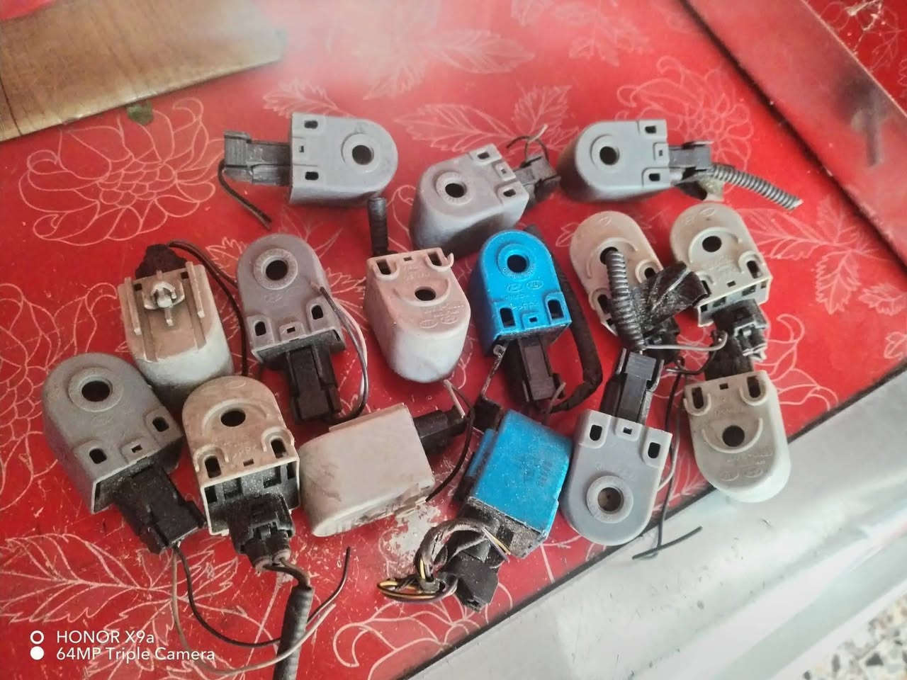 شلع ٤٠ الف مع التوصيل


**إذا كنت صاحب هذا الإعلان وتريد حذفه لأي سبب، رجاءا أرسل رسالة إلى الدعم الفني**