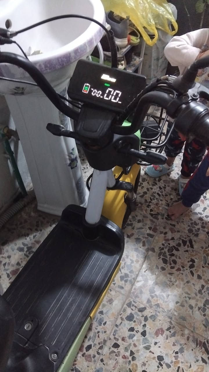 السلام عليكم دراجة شحن نظافة ٩٠ %
سعر ٣٠٠ 
***********
