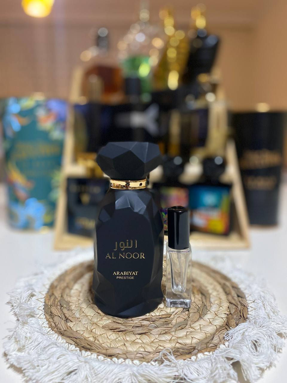 مجموعه بدائل متوفر كامله و للتقسيمات للتجربه بانسب سعر🌹 
احجام التقسيمات ,3,5,10, مل ✅ 
جميع العطور اصلية و من مصادر موثوقه ✅
سعر التوصيل 5 الاف لجميع المحافظات ✅ 
انسب الأسعار و تغليف و زجاجات عاليه الجوده ✅ 
للطلب يرجى مراسلة البيج على الخاص او الواتساب 🫡
((0774 794 5065))
