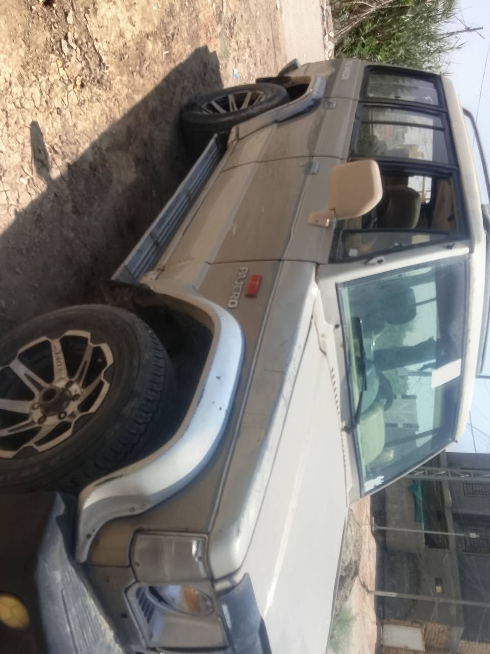 السلام عليكم مسبوشي بجيرو رقم بصره الماني مشروع تحويل مكينه وكير ففيتي 300بدي مكفول حداديه جديده كهربيات شغاله السياره مكفوله مبيه نقص جاهزه السعر 28ورقه مكان السياره الدوانيه قضاه الشاميه رقم الموبايل ***********
