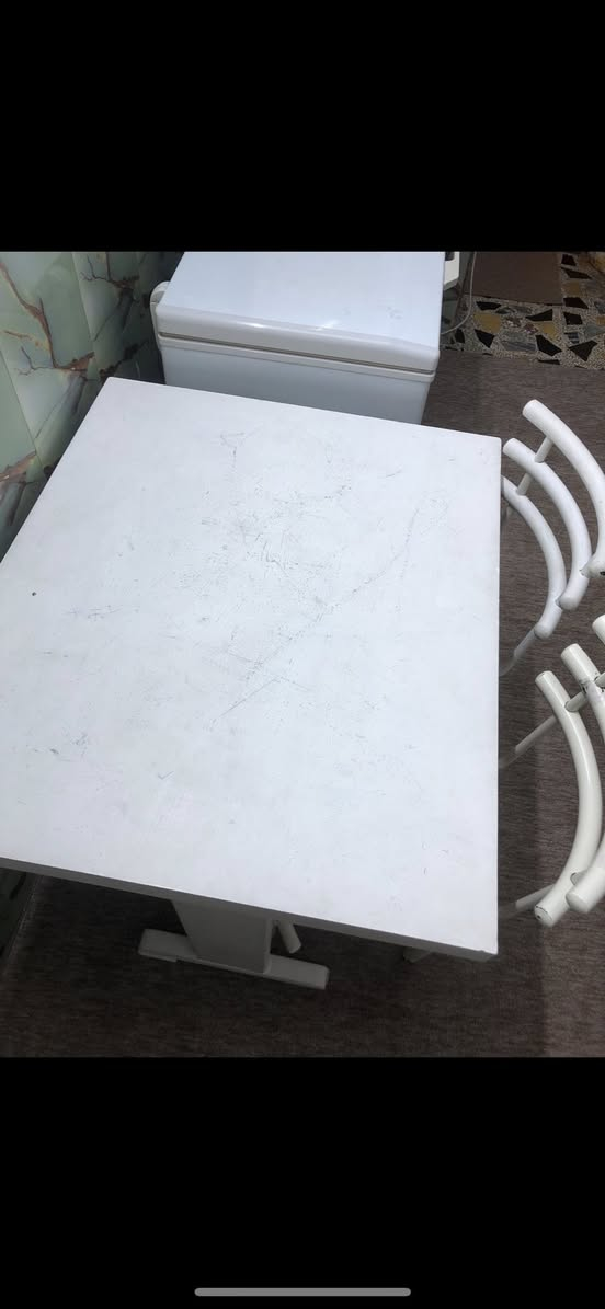 ميز طعام اربع كراسي 100 بوفيه 50 وبيهن مجال مكان الكمالية


**إذا كنت صاحب هذا الإعلان وتريد حذفه لأي سبب، رجاءا أرسل رسالة إلى الدعم الفني**