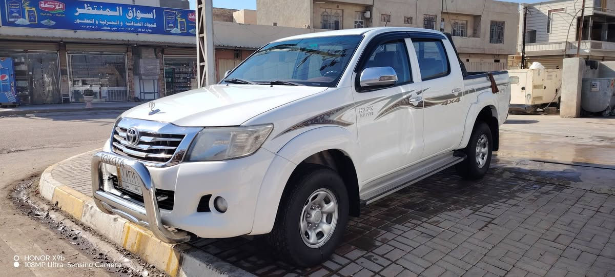 سلام عليكم
للبيع تيوتا هايلوكس 2015 رقم بغداد كفاله عامه محرك ممفتوح ع وضع الشركه السونار مرفق مع الصور مكان السياره صلاح الدين قضاء الدجيل للستفسار اكثر *********** فقط متواجد ع رقم 📍👍🏻
