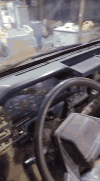 سلام عليكم من رخصة مدير الكروب كية مستوبيشي ٧ راكب رقم خصوصي اريد اراوس ***********
