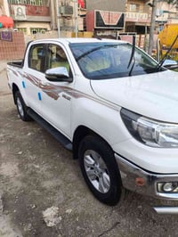 هايلوكس للبيع موديل 16 سيارة حلوه وجاهزه مال جنايي سياره بيه بارد شويه...