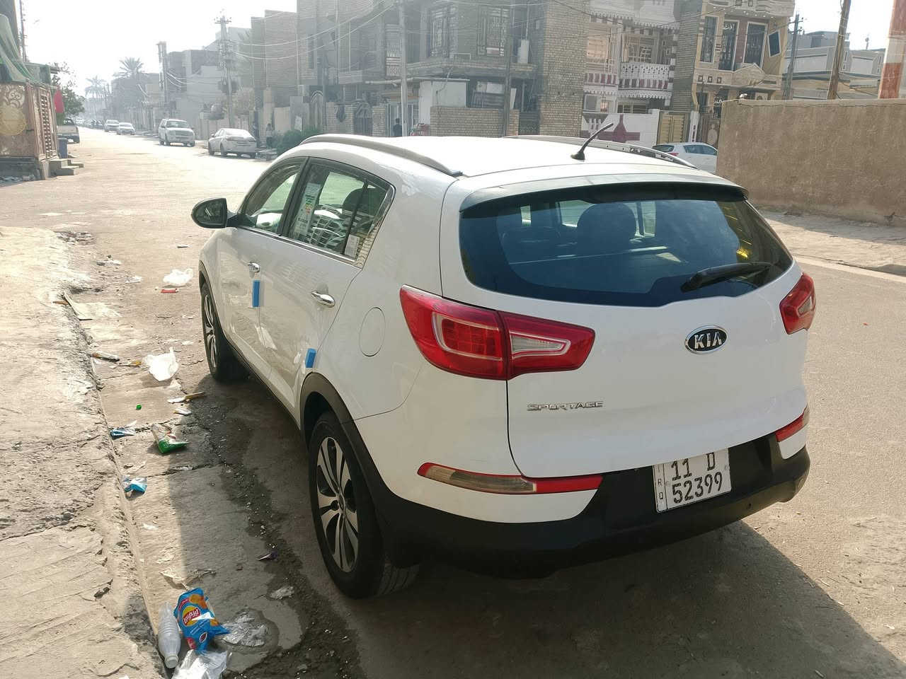 سلام عليكم من رخصت الادمن كية سبورتج خليجي موديل 2012 بيهة صبغ الباب الخلفي اليمنة نصة بدون دواخل  والجاملغ المامي اليسرة بي شبر صبغ مكينة 2000دوش وكير مكفولات حدادية جديدة باتري جديد سيارة جاهزة رقم بغداد بسمي رقم جديد هزة جديدة وعندي بيهة سونر السعر 134رقم الهاتف ***********
