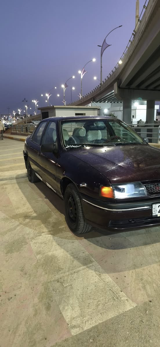 (42 ) وبيها مجال قليل موديل 92 حجم 18 رقم سليمانيه سساره مال جناي 
بطاقه بانزين 
بدون حادث 
اللون عنبي 
مصبوغه عام جماليه فقط بدون حادث 
كير عادي 
كير ومحرك بالشرط 
جامات كهربائيه 
لايت زينون ابو الخط 
كهربائيات كامله 
منضومه كامره تسجيل امامي وخلفي ويه السويج 
كير ومحرك بشرط 
صدر امامي وخلفي بالشرط انطي 
تايرات جدد شادهن 
*********** مامتواجد بالخاص اتصل
