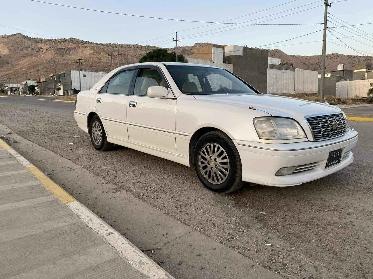 سڵاوی خوای گەورە لە هەموو لایەک
مەلیکە  مووس  
یەک دوگمە 
دیفۆری بچوک 
مەکینە 171 
زۆر پاک و بێ مەسروفە 
بۆ نرخ چات بکە یا پەیوەندی بکە 
***********  
ریزم بۆ ئەدمینی ئەزیز
