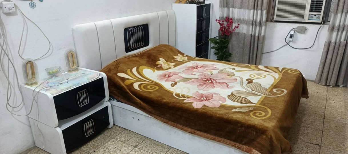 سلام عليكم غرفه تركيه نضيفه كولش 7قطع بغداد المشتل قرب أسواق فدوه سعر 400وبيه مجال شراي خاص أو تصل ***********بي وتساب
