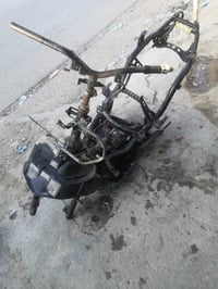 شلونكم شباب كل الي بل صور موجود المكينه كوم حديد ابيع قطعه  وبيع تفصيخ...