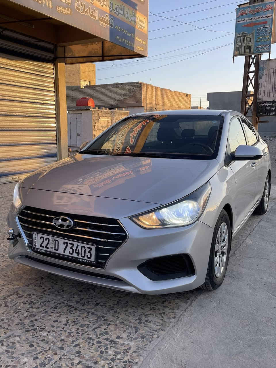 اسلام عليكم
اكسنت 2020 امريكي 
ضرر 3 قطع جاملغ وبابتين  جهت اليسار بدون اي داخل 
مكينه 1600 دبل نوزل 
بسمي رقم هزه سنويه جديد 
ماشي 56 mi حقيقي 
تخم تاير صدر سياره جديد 
لايت زنون عالي ناصي 
شاشه كامره 
مكان بغداد ابو غريب 
بيع مراوس 
سعر 110$ 
تواصل ***********
