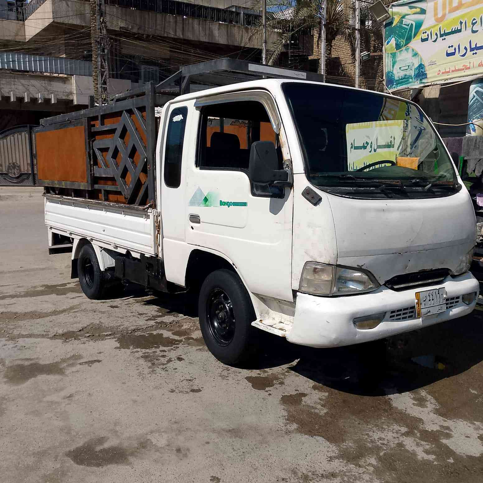 كيه البيع موديل 99 جديده مكينه لابخار ولا تنقيص مال حاويه كير جديد اكسن حداديه جديده توها بدليه كهربايت كله شغاله تخم تاير جديد ماعايزه شي سياره  بسعر مناسب  رقم انبار سنويه ساقطه مكان بغداد  رقم الهاتف ***********
