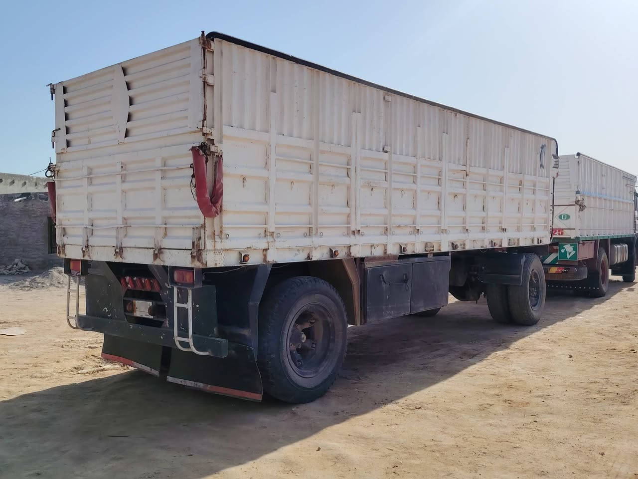 عربانه للبيع
دناكير سكانيه صينيه 110 طول 7.5 تاير 24 حداديه
***********
العنوان النجف
