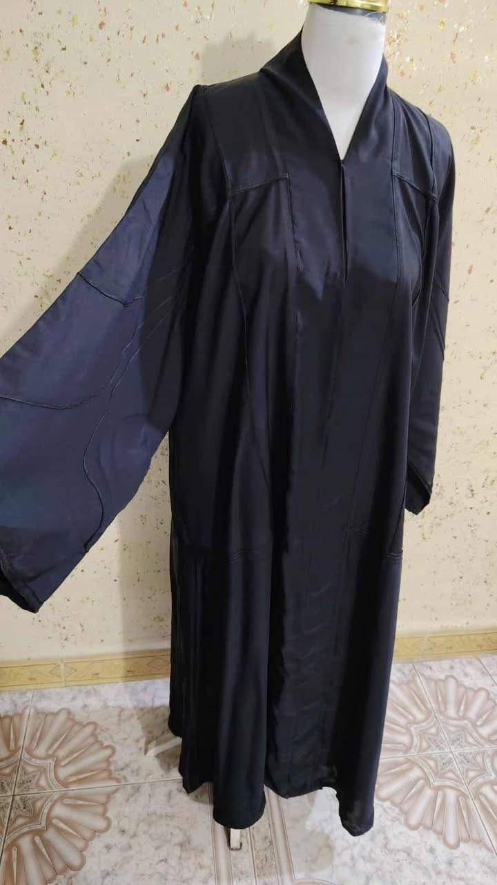 عبايات خليجي سواد فاحم قياس فري سايز سعر القطعه 10الاف فقط ✨🔥


**إذا كنت صاحب هذا الإعلان وتريد حذفه لأي سبب، رجاءا أرسل رسالة إلى الدعم الفني**