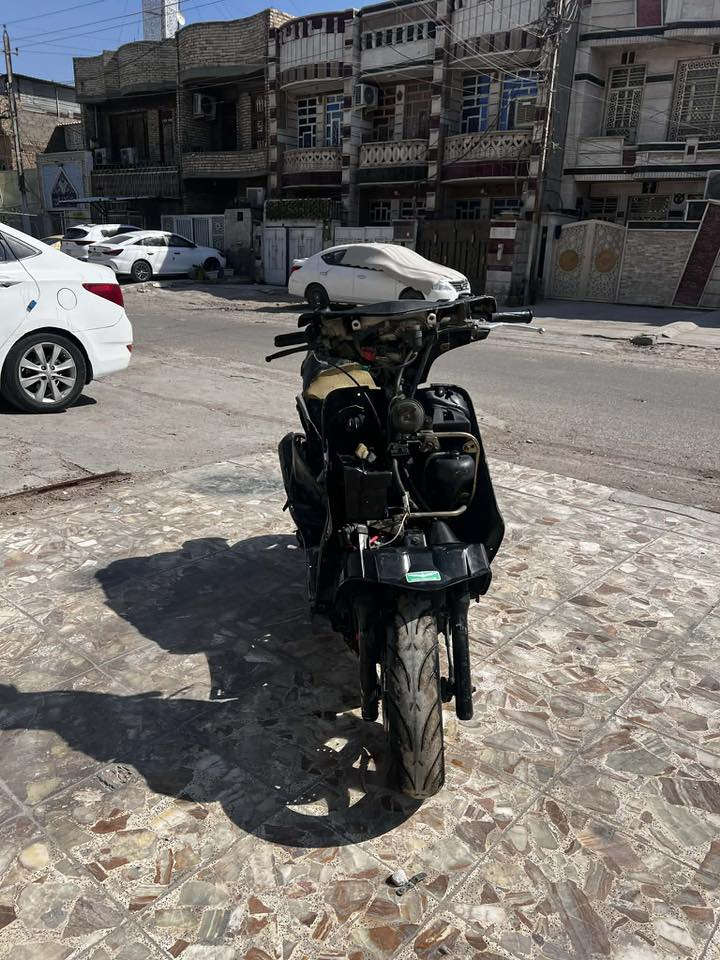 للبيع الدراجه بيها ولفات فقط سعر 150 وبيها مجال مكاني الشعب متواجد خاص و على هاذ الرقم ***********
