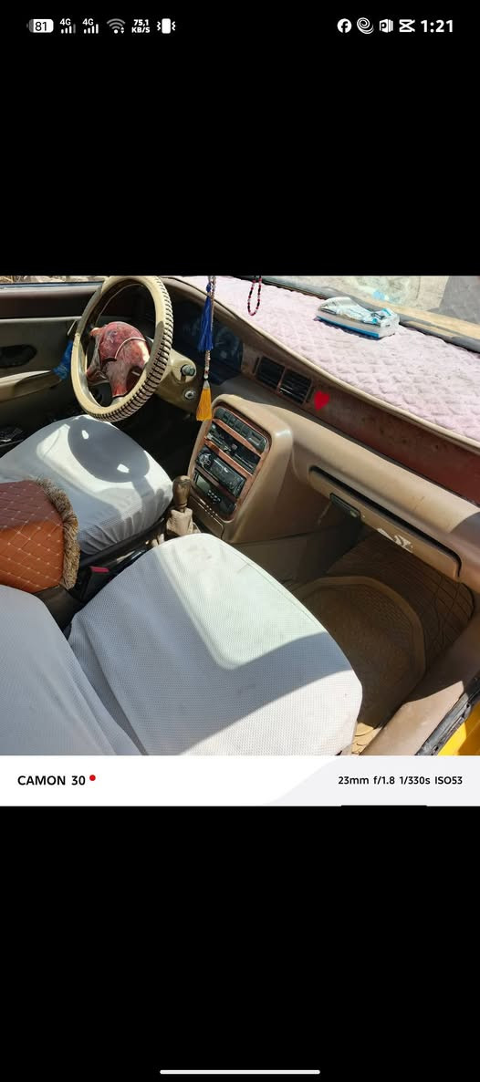 سلام عليكم سمند للبيع سياره حلوه خير من الله بيه ضربه بل لباب السايق
مكينه قبل سبوع مجفته كير فرنسي 
شرط تحويل ثاني يوم
سياره موديل2011
مكان العماره رقم الهاتف ***********
سعر25
