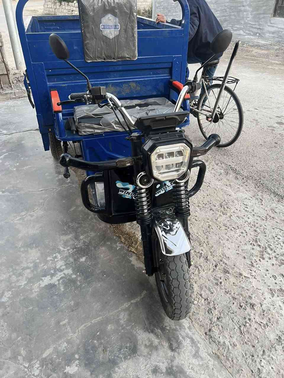 سلام عليكم ستوتة شحن للبيع جديدة ست بطارية ستخدام شهر واحد تواصل اتصال او واتساب ***********بغداد ابو غريب
