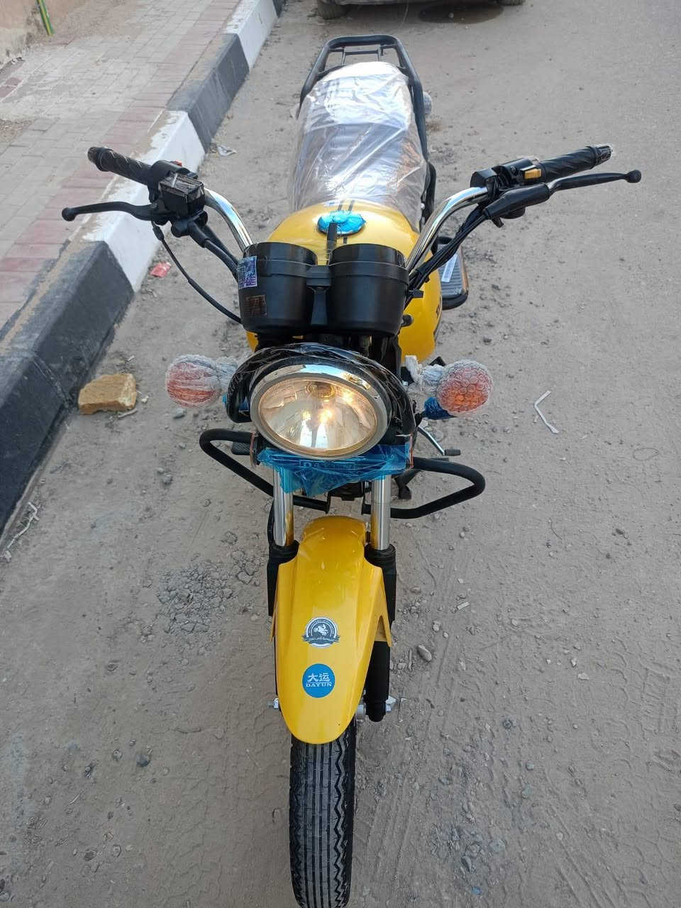 سلام عليكم دايون 2023 طالعه 2024 بشهر 8 يعني وضع شركه زيرو شرط اروح وياك الف مصلح دراجه مماشيه قليل شركه اوراق اصوليه وكيلها مكتب حسين ابو المرور يعني مداور يم حسين سعر مليون 650 كربلاء ***********
