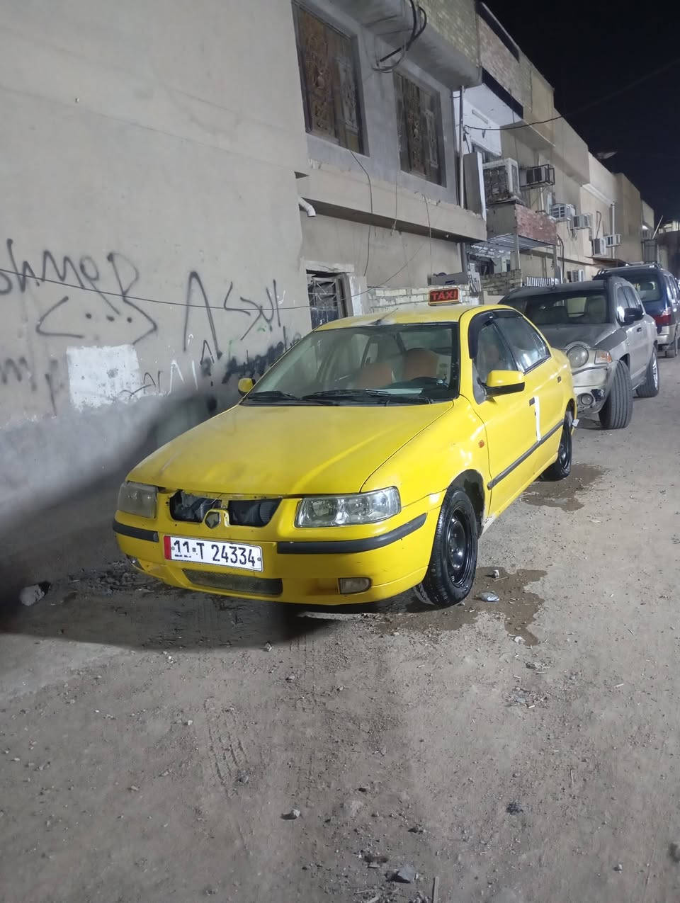 سلام عليكم سياره لبيع ما بيهه ضرب محرك فرنسي بيهه تخم تاير طستهه خير من الله كهربائية تهه كلهه شغاله سعر 25وا بيهه مجال العنوان بغداد جديده 
رقم ***********غير متواجد على وتساب موديل 2009ليموني 🍋
