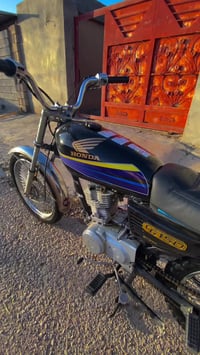 دراجه للبيع نضيفه فول موديل 2020 رقمي ٠٧٧٦٤١١٥٨٦٣/سعر ٣٥٠