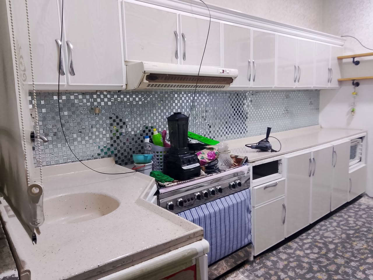 بۆفرۆشتن گۆڕینەوەکەم کەوانتەر ئەلەمنیۆم دەکڕم باشترین نرخ لەگەڵ ڕوسیای ناوماڵە***********
