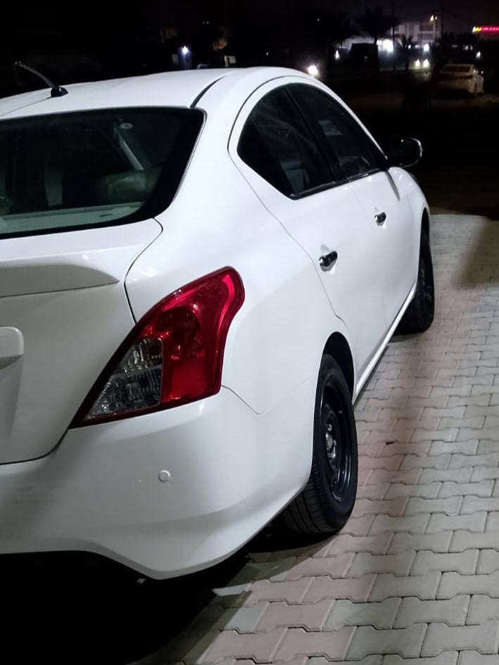 ***********     السعر 130 
نيسان صني موديل 2025 
كفاله عامه ماشيه 2500 km
عله وضع الشركه ........    
🔹 محرك اقتصادي 4 سلندر 1500cc 
🔹 شاشة وسطية لمس مع بلوتوث
🔹 كاميرا خلفية + سبايدر خلفي
🔹 كشاف لايت مانع انزلاق 
العنوان النجف حي المعلمين مكلف بنشر *********** النجف, العراق
