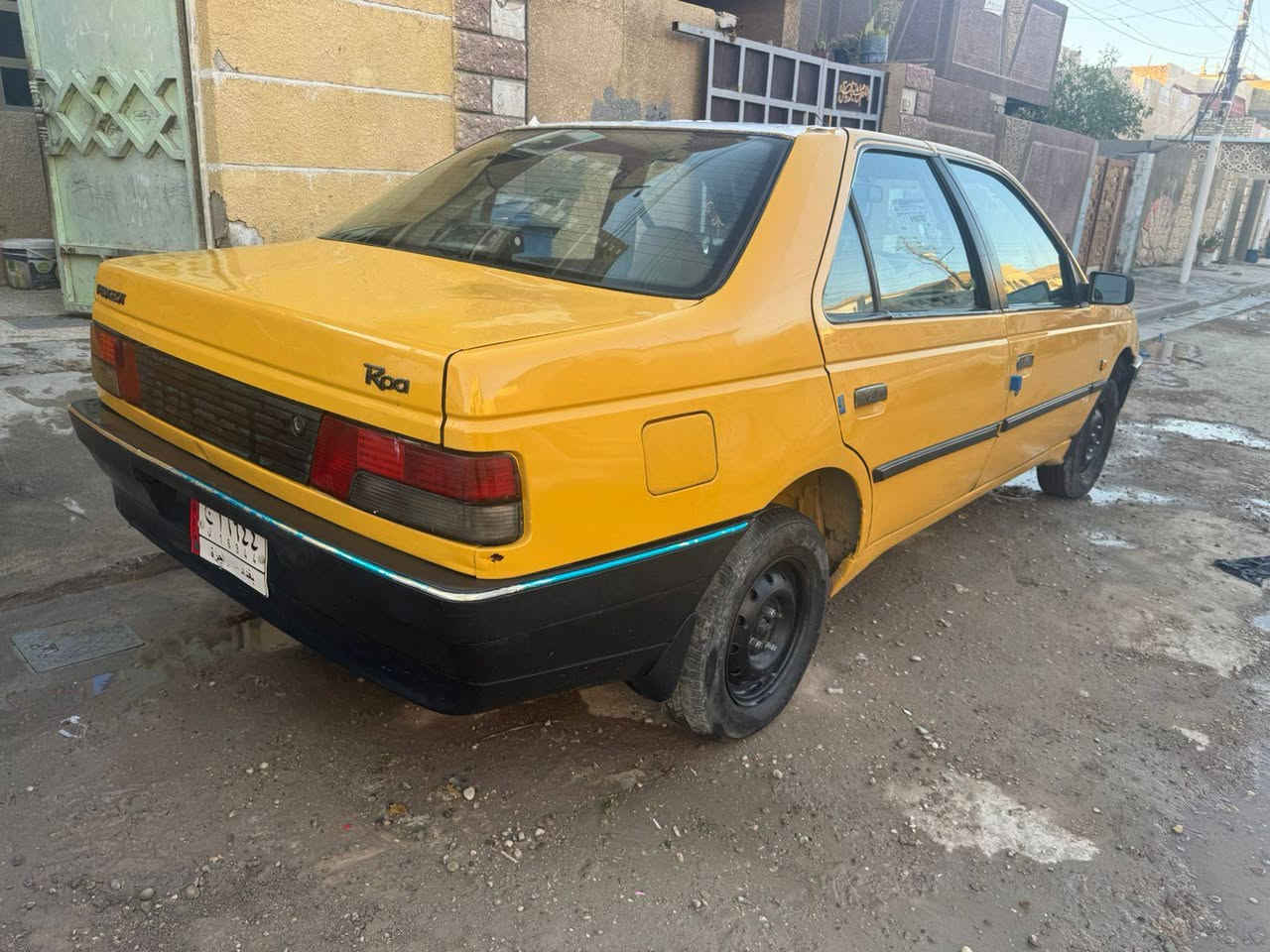 ألسلام عليكم  بيجو روى ٧ كير ومكينه جدد  صدر جديد رقم ألماني بغداد  بسمي تحويل ثاني يوم كهربائيات  كله شغاله
السياره بيه مكانات صبغ بدون ضربه هيئه وغرامات مصفره
مكاني بغداد الغزاليه رقمي***********
