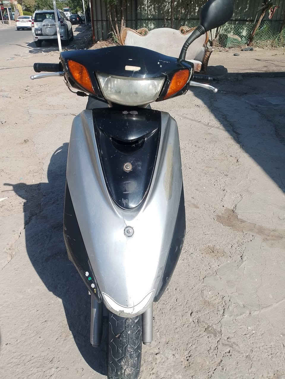 السلام عليكم دراجه بريز لايت عالي كابريتر دراجه حلوه مثل الي بل صوره مكاني بغداد البنوك شارع المركز حي سومر سعره 500وبيه مجال رقمي *********** مستعجل على بيعته محتاج وكلشي شغال بيه لايت هورن بريكاته كامله
