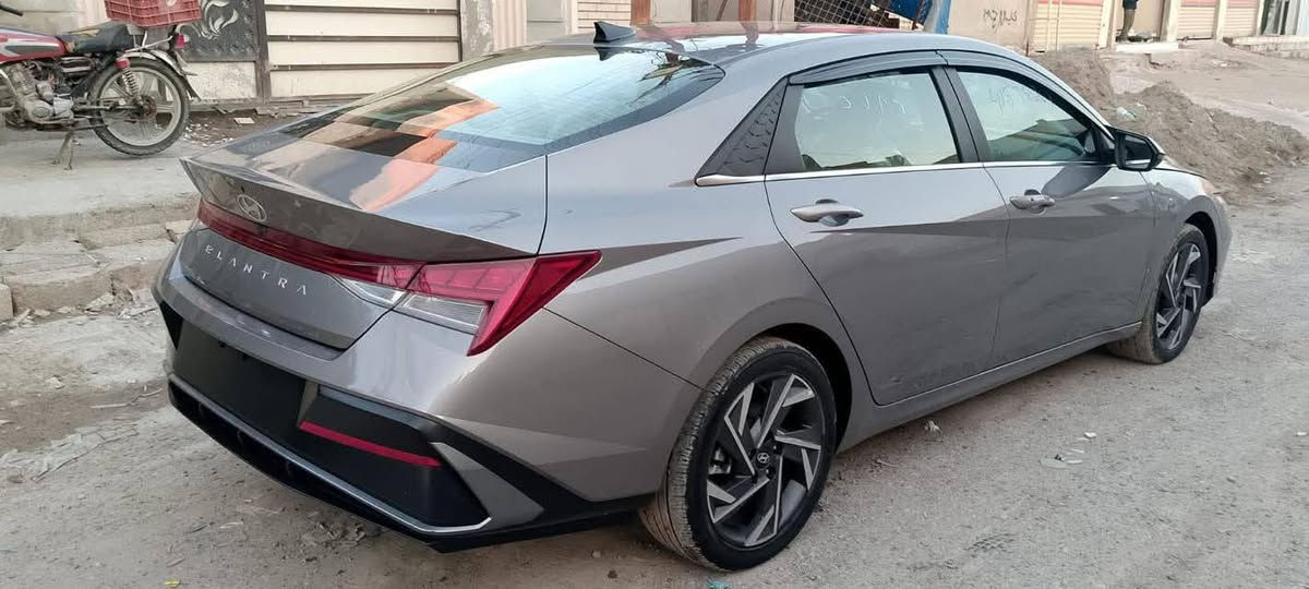 السلام عليكم
الانتره وارد أمريكي 
موديل 2024
ماشيه15الف كيلوو وليسه ميل 
ضرره حيل خفيف 
السعر 110قابل لتفاوض

منفيس حره بدون رقم تترقم جميع المحافظات
لاستفسار اتصل ***********
