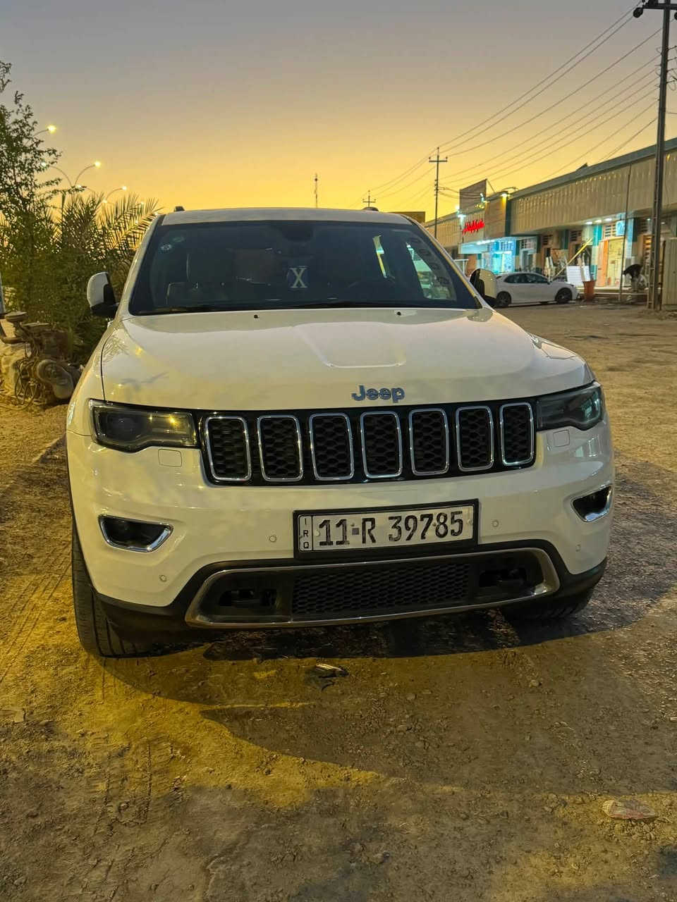 جيب لمتد  ٢٠٢٠ خليجي فول مواصفات رقم بغداد بسمي
لمتد فور ويل
مري شفط 
لد 
حساسات امامي خلفي 
تخم تاير جديد 
٣ شاشات 
بنرامه 
صندوق كهرباء
بصمه ابواب 
ويل نجمه 
تدفئه تبريد بل كشانه 
فول ماعده جكات
بيها شويه بل باب الي وره سايق صبغ
مكان النبار عامريه الفلوجه 
السعر ٢٨٥بي مجال 
***********
