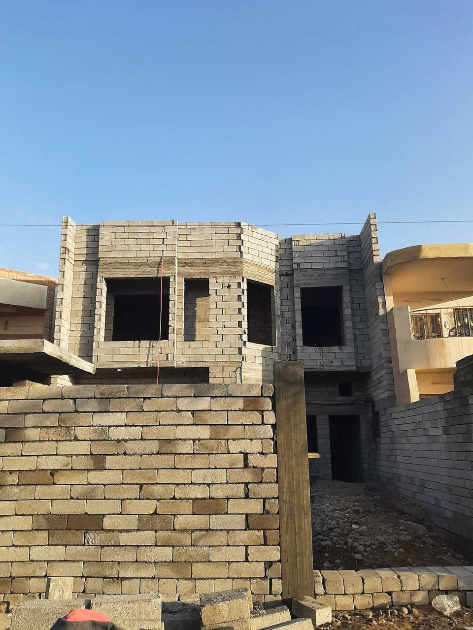 يوجد كادر عمل بناء فقط الشغل شوفت عينك للاستفسار الاتصال ***********
