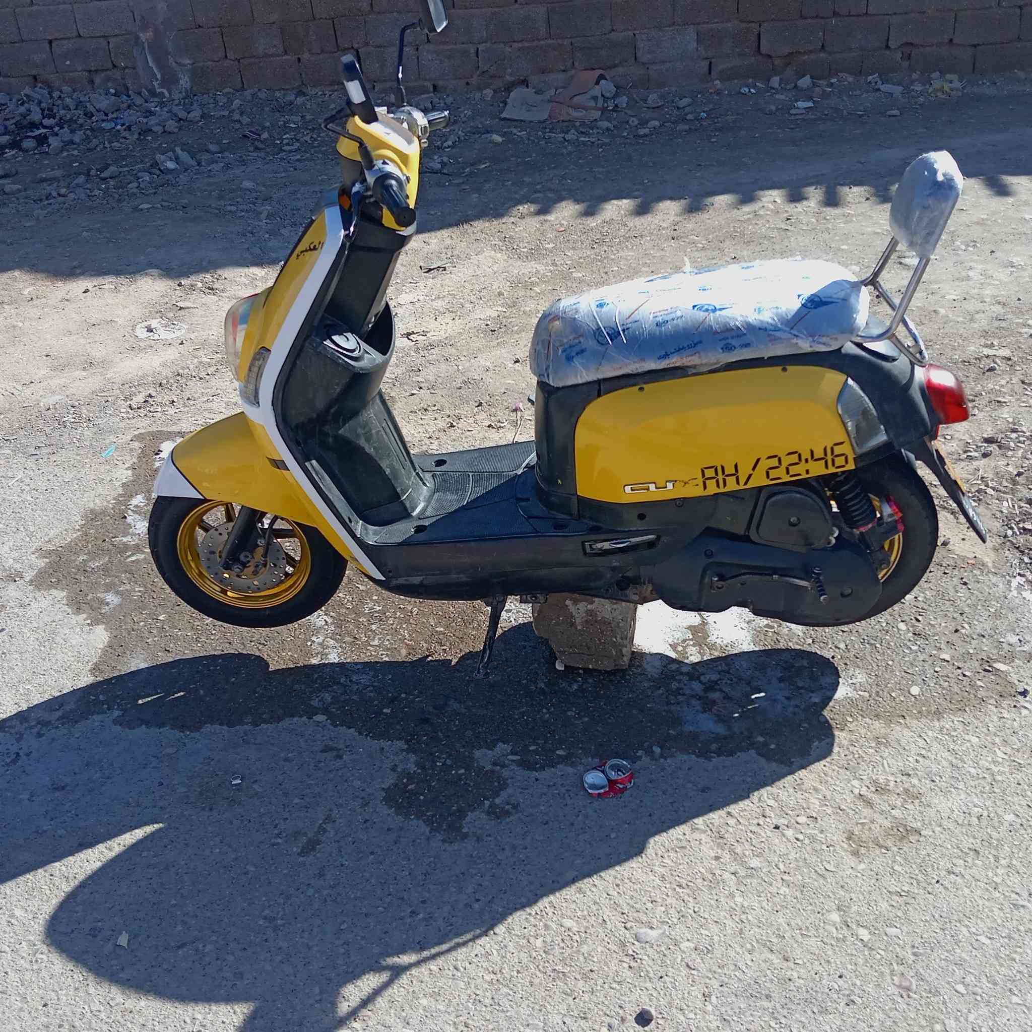 السلام عليكم دراجه ماكس بوليسي للبيع ياباني مكفوله كفاله عامه 2009
بوشه 49 وياله رياضي والباقي كفاله عامه بس عوزه سلف
مكاني واسط قضاء الحي السعر(700) وبيه مجال رقمي(***********)
